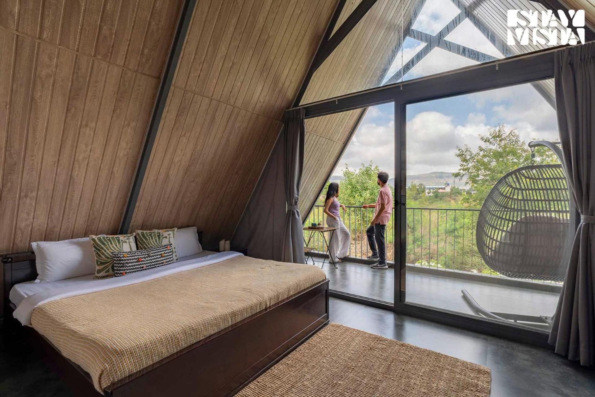 Stayvista'S Celeste Villa - Hill-View Retreat With Infinity Pool Nashik Esterno foto